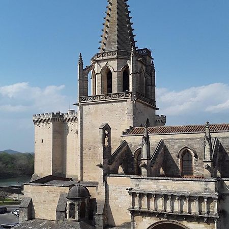 Le Clos Du Rouet Tarascon Exteriör bild