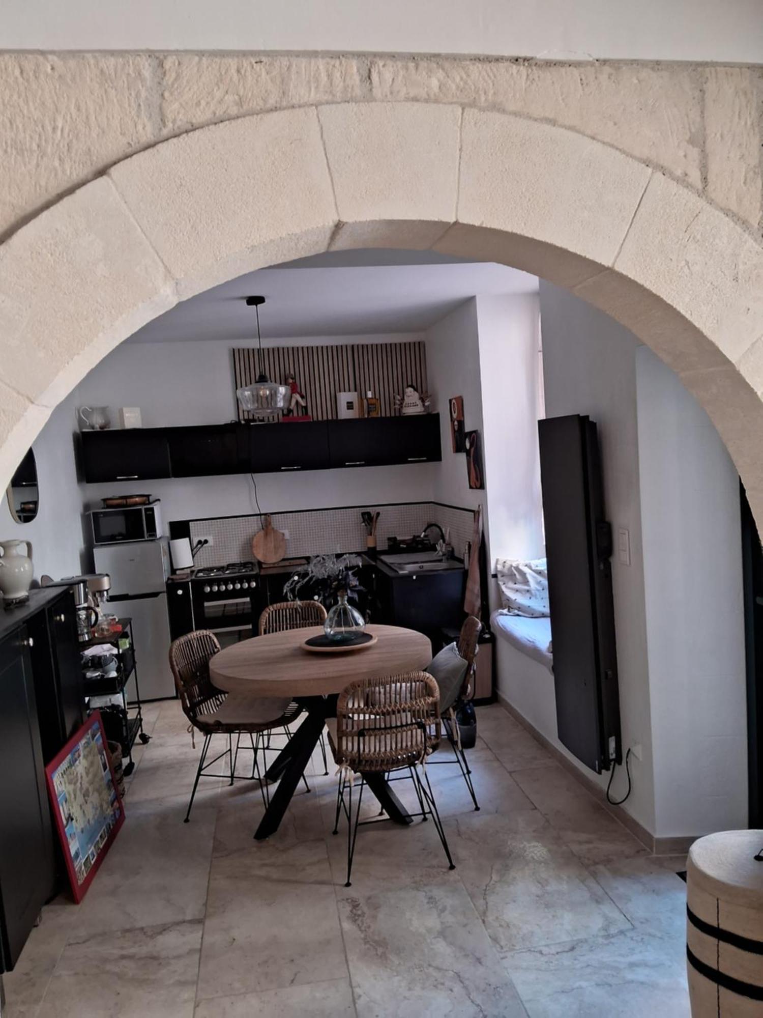 Le Clos Du Rouet Tarascon Exteriör bild